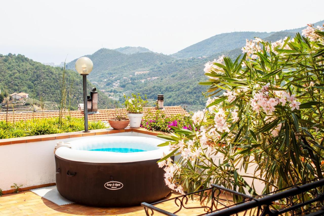 Ampi Terrazzi E Parcheggio - Relax In Villa Bardino Nuovo Exterior foto